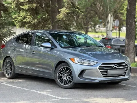 Hyundai elantra 2017 года выпуска, 2.0 литра бензин, автомат, 130 тысяч пробег, не бита не крашена б... - фотография