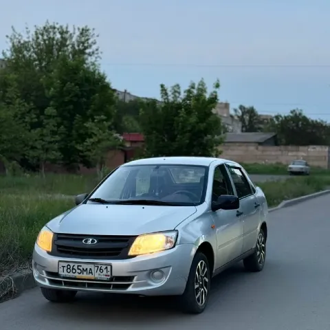 Продаётся ваз гранта 2014 года выпуска 🚗, двигатель 8-клапанный объёмом 1.6 литра ⚙️. комплектация м... - фотография