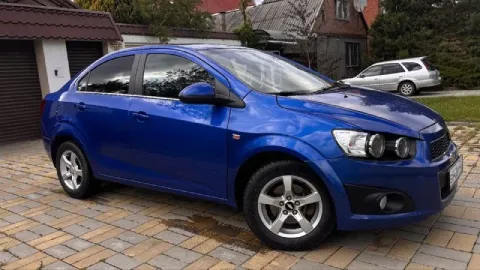 Chevrolet aveo t 300, пробег 196к ( оригинал ), коробка автомат. Покупался как первый авто в семье в... - фотография