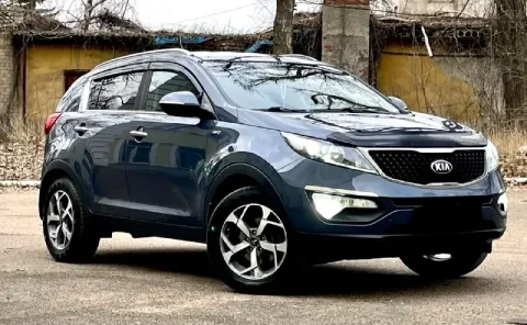 Продам kia sportage 2014 restyling 4wd 2.0at(бенз). Автомобиль в идеальном состоянии.
182.Ооо пробег... - фотография