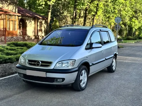 Opel zafira a 2004 года выпуска 1.8 бензин, механика состояние идеальное вся обслуженная от а до я п... - фотография