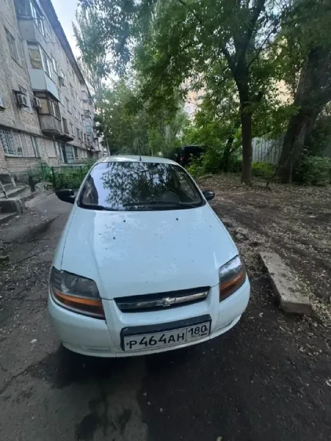 Я владелец, 2005 год, chevrolet авео, 1.5, механика ездил в основном на дачу, машина не новая, стоит... - фотография