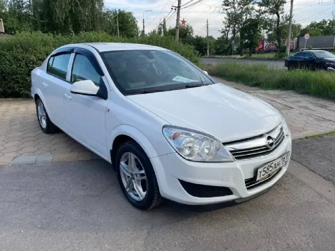 Opel astra h - 2011 год, седан, 1.8 бензин, механика, 🔤🔤🔤🔤🔤🔤🔤🔤🔤🔤 прочитайте всю информацию про автом... - фотография