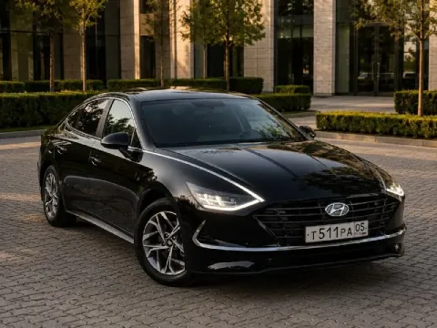 Продам hyundai sonata 2020 года. двигатель 2.0 бензин, едет бодро и при этом расход нормальный. маши... - фотография