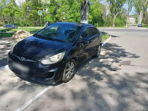 Автор: ▌ продаётся hyundai solaris, 2011 года - коробка передач: автомат. - пробег: 286 000 км. - дв... - фотография