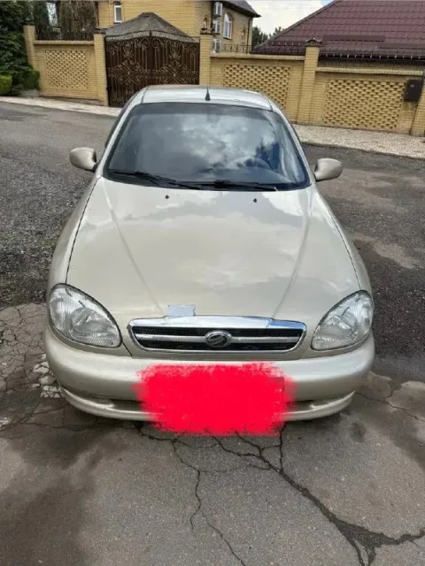 Продам сенс 1,3 2011 г пробег 170000
Два комплекта резины (зима, лето)
Сигнализация, кондиционер, пе... - фотография