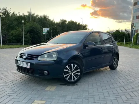 В продаже фольксваген гольф 5 мотор 1.6 кпп механика 6 ступка техника в хорошем состоянии кузов не г... - фотография
