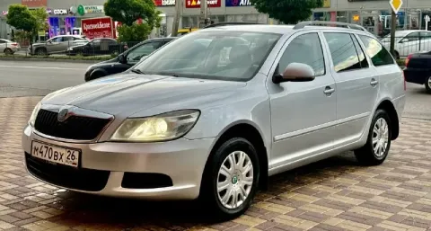 Skoda octavia a5 рестайлинг, 2011 год выпуска, 168 тыс км оригинального 100% пробега! 1.6 mpi газ-бе... - фотография