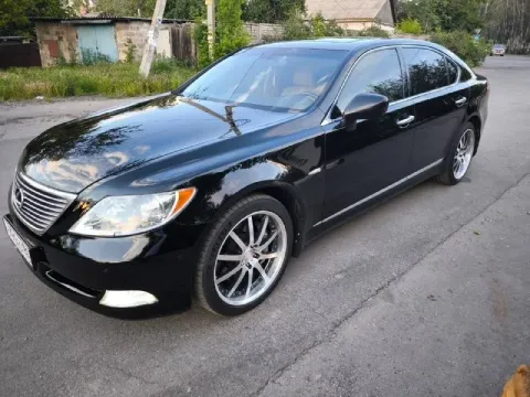 Lexus ls460l 2008 года! автомобиль в идеальном состоянии, в оригинальном заводском окрасе, без дтп,... - фотография