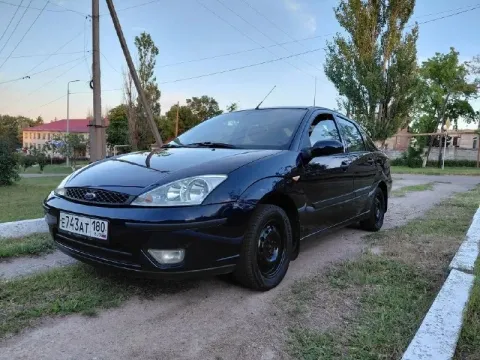 Продам ford focus1 полный бак бензина!!!!!!! год производства 2001 пробег 220000т двигатель1.8l zete... - фотография
