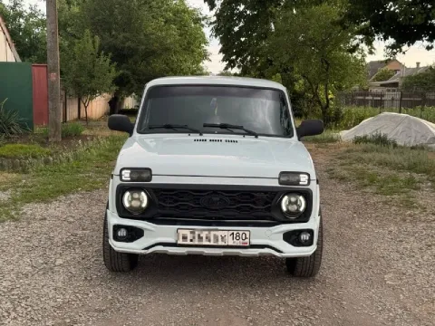 Продам свою нивушку я хозяин, полное переоформление ваз 21214 (инжектор) 2013 г. р 130 т. км родного... - фотография