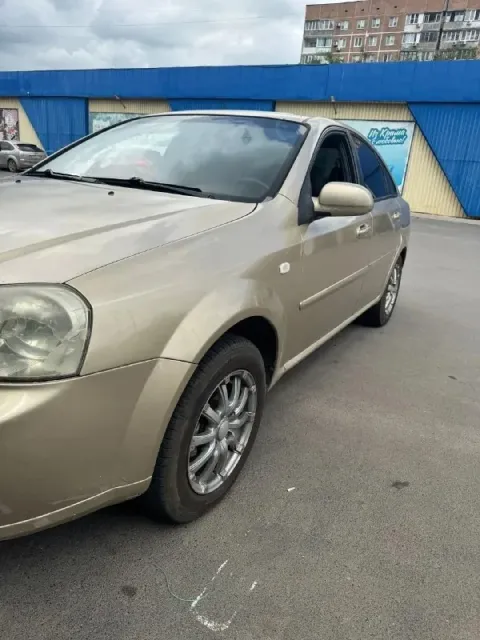 🚘 Шевроле лачети (клан)
📌 2007 Года выпуска
⚙️ Мотор: 1.6 (109л. С. ) механика
✔️ Пробег по спидомет... - фотография