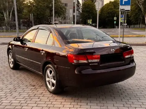 Продам hyundai sonata hf
2.4 Бензин
Автомат
Год выпуска 2007
Состояние идеальное.
Без рыжиков
Сколов... - фотография