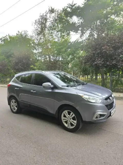 Марка / модель: hyundai ix35 (hyundai ах 35) птс оригинал 2 владельца год выпуска:эксплотация 2013г.... - фотография