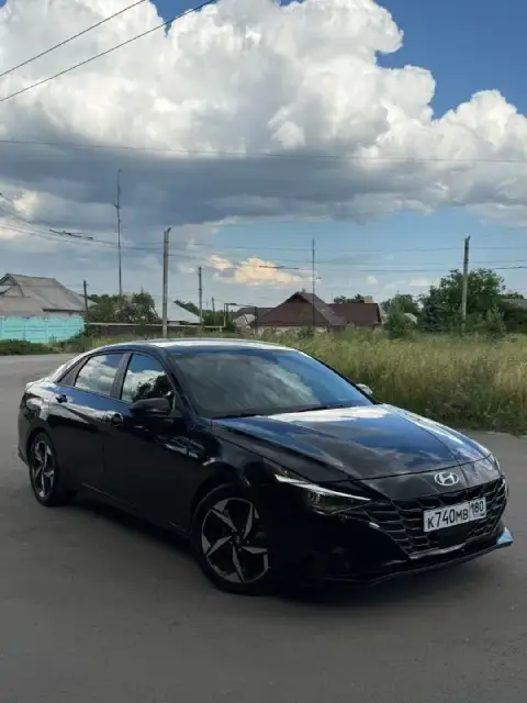 Hyundai elantra 2022 sel 2.0 автомат 154 л. С.
🔥 Цена 1.8🔥
Машина в идеальном состоянии. Полностью о... - фотография