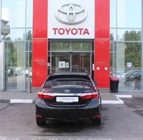 Продаю toyota короллу 2015 года выпуска,1.6 бензин(122л. С), машина вся в родном окрасе за исключени... - фотография