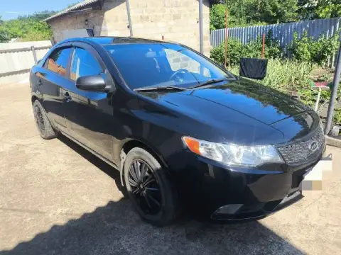 Продам kia церратто 2 поколения,2011 года выпуска, объем 1,6. 126 л/с, коробка автомат. Авто находит... - фотография