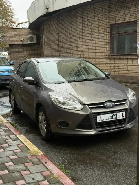 Ford focus 3, 2011г. Двигатель 1.6 пробег 207 000 км. В хорошем состоянии, родной окрас. Подробнее п... - фотография