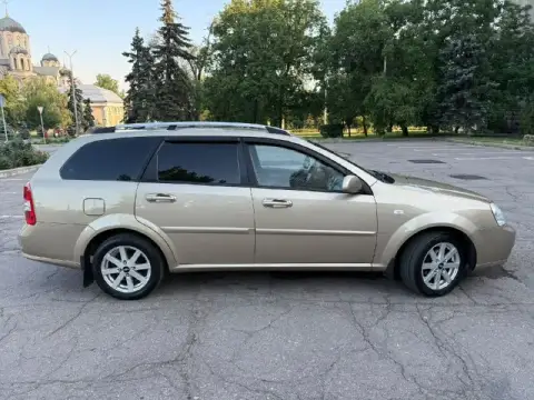 Здравствуйте продам шевроле лачетти в кузове универсал 2009 г. В большой очень комфортный и просторн... - фотография