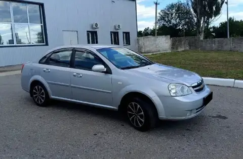 Продам авто chevrolet lacetti, 1.6 mt, 2008 год.
Доп. Свойства:
Электрозеркала, эл. Стеклоподъемники... - фотография