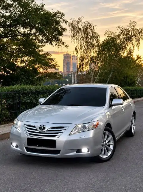 Toyota camry_40 3.5 газ/бензин
Автомобиль в отличном состоянии, вложений никаких не требует!
Работае... - фотография