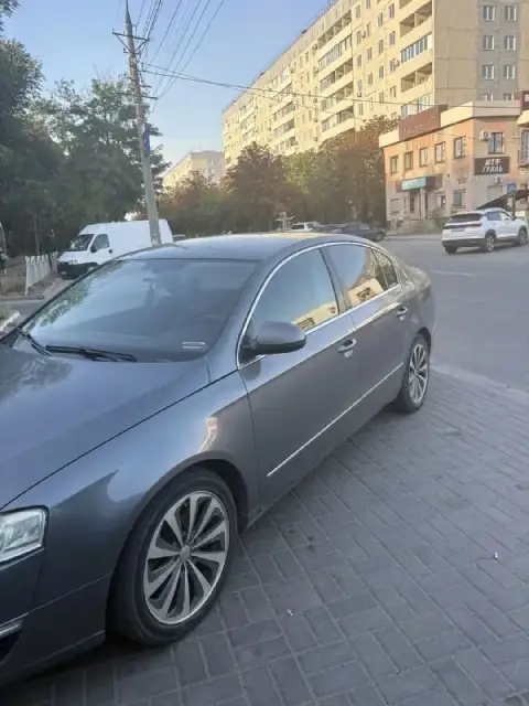 Продам volkswagen passat b6-1.8 бензин. Амт.2008г.220000км. Цена 800000₽.
Находится в мариуполе! +79... - фотография