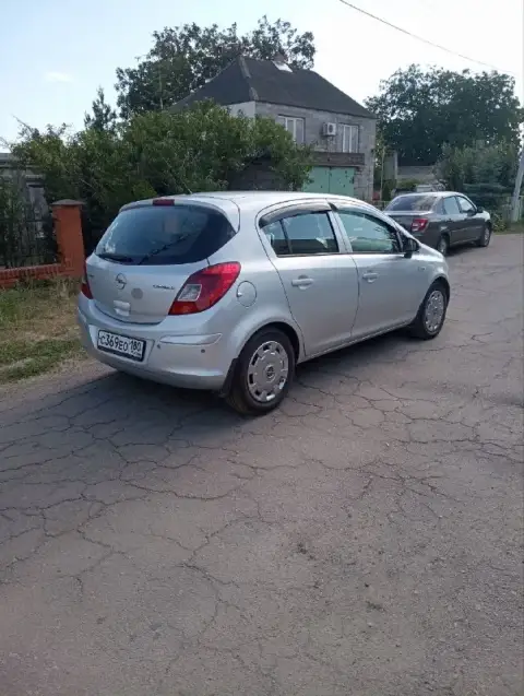 Продам opel corsa, 2008 год, 1.2, пробег 112 тыс. , коробка робот (автомат), состояние хорошее, цена... - фотография