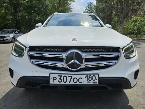 Glc 300 258л. С.
Год выпуска: 2021
Пробег: 28000км
Объём двигателя: 2.0 л turbo
9G-tronic (258л. С)
... - фотография