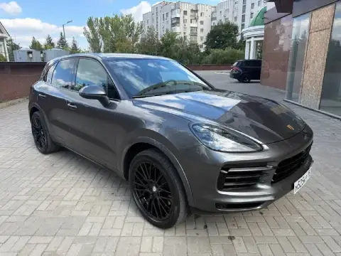 Porsche cayenne s
2021 Год
131,000 Км пробег
Vin:
Wp1ab2ay0mda28683
Автомобиль в отличном состоянии.... - фотография