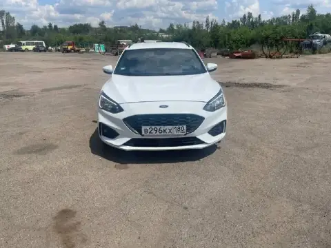Ford focus mk4 1.5d mt st-line. Состояние отличное. Пробег: 145 000 км. Год выпуска: 2020. Личный ав... - фотография