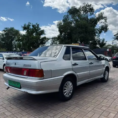 🚘 Ваз 2115

— Двигатель: 1.5
— Вид топлива: бензин
— Кпп: механика
— Кузов: седан
— Пробег: 295.000 ... - фотография