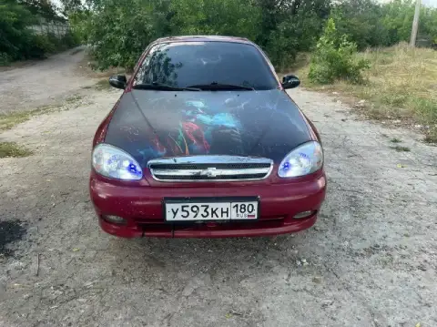 Продам chevrolet ланос, мотор 1.5 едет отлично, выхлопная трасса стингер, кузов целый, по комплектац... - фотография
