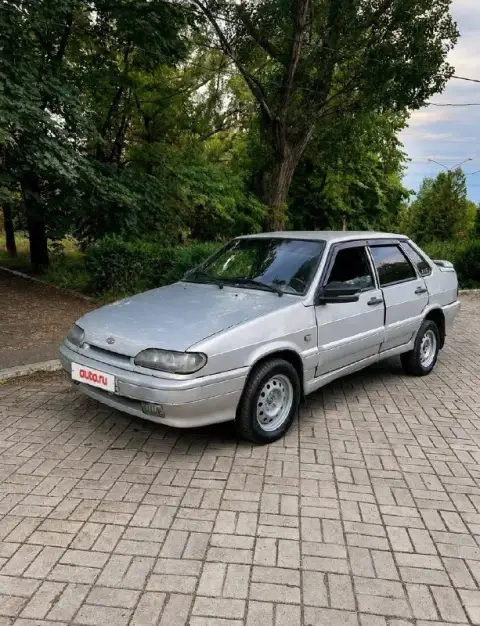 Продав ваз 2115
Двс 8 клап.
Год 2004
Дно, стаканы целые.
Двс, кпп в идеале, недавно менялся грм +пом... - фотография