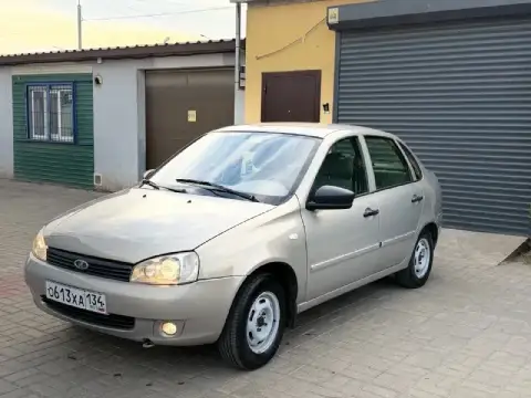 Продам ваз калину 1118, я владелец, 2007 года выпуска, двигатель 1.6 кпп механика автомобиль в хорош... - фотография