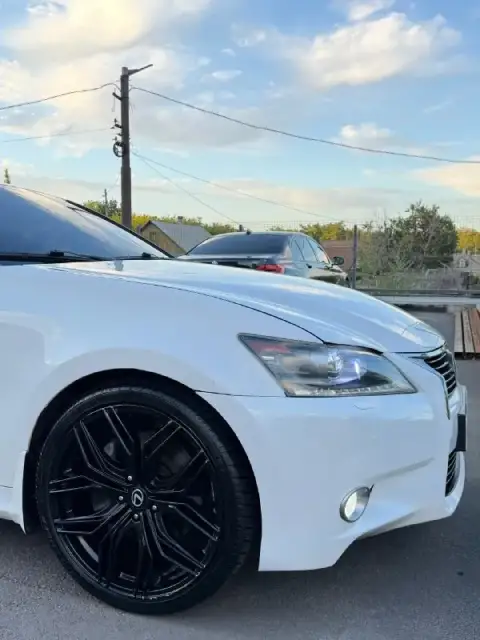 Lexus gs 250 💰1.870.000💰
Лексус 2014г
2.5 Бензин до налог !
Пробег 240.000
Мотор отличный, не дымит,... - фотография