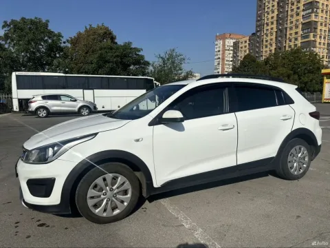 Kia rio x -lain 1.4 6- ступенчатая механика 2018 г. Машина полность обслужены комплект зимы в подаро... - фотография