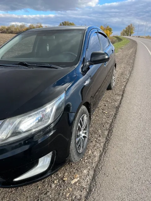 Kia rio 3
1,4 Бензин,
2011 Год
Кондиционер,
Электростеклоподъемники,
Электрозеркала,
Мультимедиа, us... - фотография