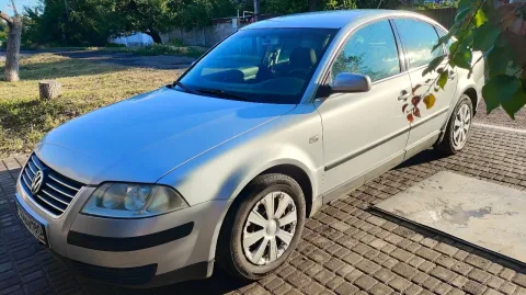 Volkswagen passat b5+, 2001 г. , 250 000 км. Машина в хорошем состоянии, полностью обслужена, не тре... - фотография