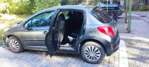 Peugeot 207, 2008 г. , 1.6 л, передний привод, автомат, пробег 168207 км, электрозеркала, эл. Стекло... - фотография