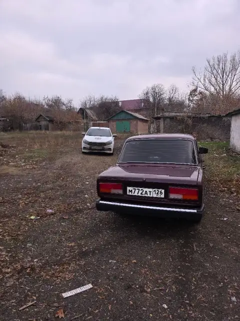 Ваз 2107 2009г. Авто заряженно, в хорошем состоянии, ухоженная.
Цена 310000 торг.
Тел. 7 949 796-73 ... - фотография