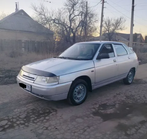 Горловка. продам ваз 2112 в хорошем состоянии, 1.6 16 клапанов 2004 г. в документы в порядке, полное... - фотография