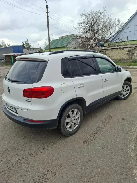 Фольксваген тигуан 1.4 турбо 2012 год состояние хорошее но требует покраска переднего бампера начал... - фотография