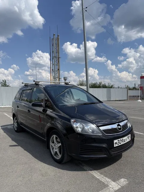 Продам opel zafira b двигатель 1.8 бензин. 5 ступенчатая механика. 7 мест 2005 год. один хозяин. кли... - фотография