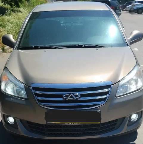 Продам chery e5, 1,5 бензин, газ 109 л. С. Родной пробег 186300 в такси не была. В отличном состояни... - фотография