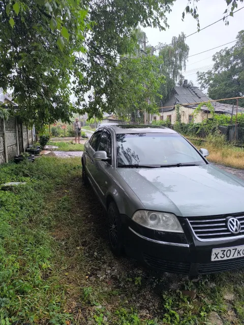 Продам volkswagen passat 2004 рейсталинг 1.8 турбированный. Коробка автомат. На ходу, сел поехал. По... - фотография