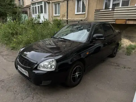Продам приору 2011 г. В. В нормальном состоянии. Кондиционер, электроусилитель руля, авс. Цена 35000... - фотография