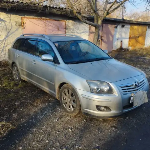 Toyota avensis универсал ii поколение рейсталинг, 2006 г. , пробег 231000 км, коробка механическая, ... - фотография