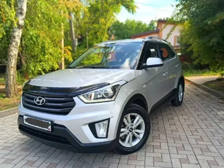 Hyundai creta 1.6 mt 2017
-Пробег 122тыс.
-Кпп механика
-1 Собственник
-Цена: 1.575000₽
-Тел: +79494676510
Автомобиль в отличном состоянии. Без дтп все детали и стекла завод. Кузов без дефектов, салон ужожен не затерт, по технике без нареканий своевременное обслуживание(заказ наряды прилагаются). Максимальная комплектация с подогревом руля, лобового стекла, передних и задних сидений, круиз-контроль, климат-контроль, линзованная лед-оптика с функцией подсвета при повороте, датчик света, датчик дождя, птф, большой цветной сенсорный дисплей с bluetooth aux usb, камера заднего вида, расширенный бортовой компьютер, электр. Спидометр и пр. - фотография - 1