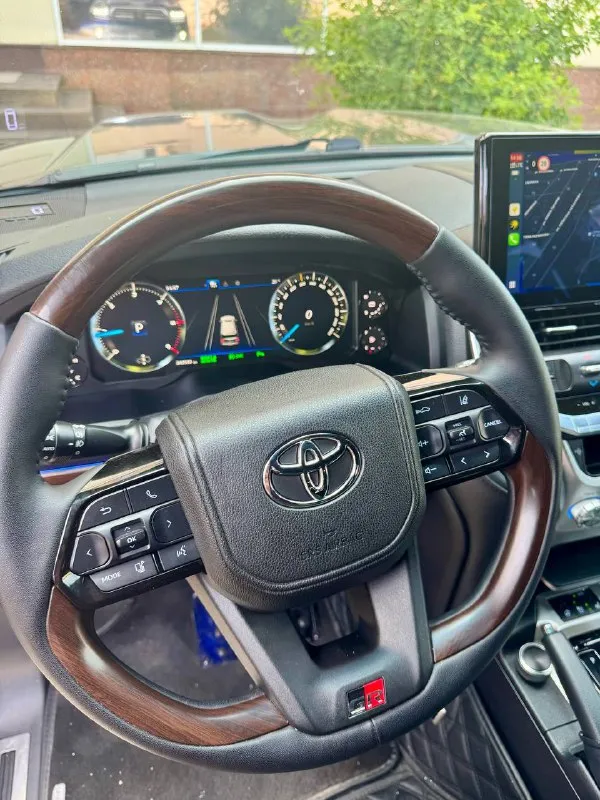 Toyota land cruiser 200
2019Г. Пробег 251000км
Цена: 7850000₽
Тел: +79183332217
Авто в максимальной комплектации excalibur на пеневмо подвеске lexus lx. Машина в идеальном состоянии по машине я второй владелец, были регистрации в связи с заменой номеров, машина полностью оклеена в броне пленку, автомобиль полностью в родном окрасе без единой аварии, любая проверка приветствуется, на авто установлена дорогая спутниковая сигнализация, новая мультимедиа и щиток приборов не китай, канадская фирма! Также установлена подсветка салона mtf, передние стекла оклеены атермальной пленкой которая на солнце затемняется, также установлены диски wald r22 на летней резине и зимняя резина на родных дисках r20, заменена тормозная система, установлен дорогой круговой обзор в замен родного, установлена проекция, доводчики всех дверей, фирменная блокировка акпп toyota и еще много чего перечислять!!! Торг у капота, площадкам не беспокоить! - фотография - 7