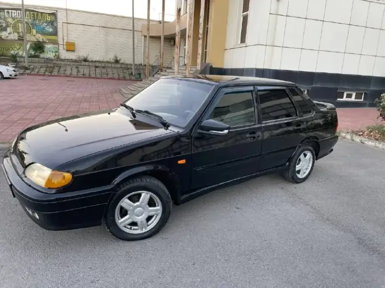 Здравствуйте
Продам ваз 2115
2010 Года выпуска.
В очень хорошем состоянии
Дно, пороги, лонжероны в отличном состоянии, стаканы тоже!
Гнили и ржавчины нет, даже намёка!
Мотор, коробка-без нареканий.
Салон чистый
Ничего не скрипит и не стучит.
Очень грамотно вибро-шумоизолирована!
Хорошая музыка, центральный замок.
Электроусилитель руля!
Подогрев сидений!
Бортовой компьютер.
На днях пройдено большое то.
Масло, фильтры, антифриз и т. Д
Документы в порядке, готова к оформлению.
Авто без вложений! Сел и поехал!
Цена 345т. Рублей, торг присутствует
По всем вопросам по тел.
+79495951348
Номер whatsapp, telegram
+79601145758 - фотография - 2